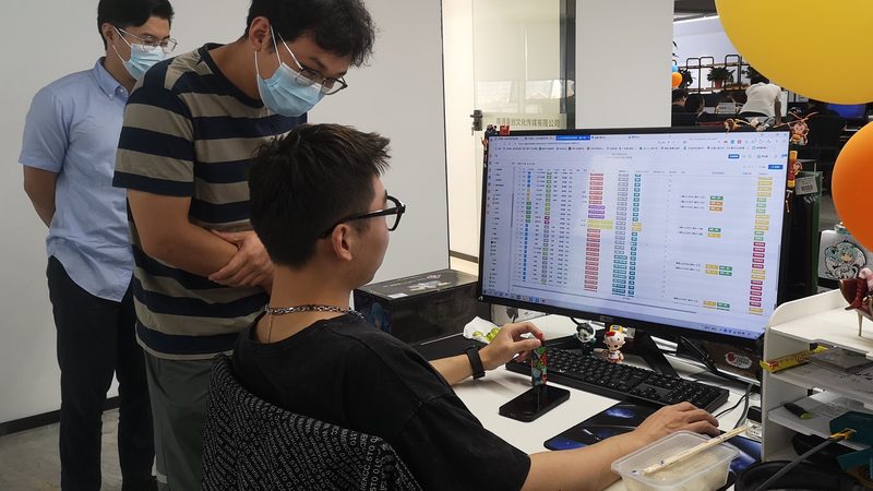 女装品牌VI设计报价：揭秘品牌形象塑造的定价逻辑**